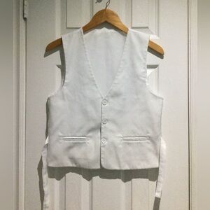 Elegant White Event Wear Buttoned V-Neck Vest